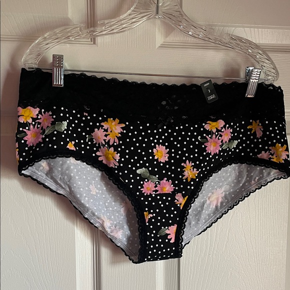 Torrid Black Lace Floral Cheeky Panties - Picture 1 of 3